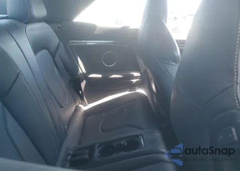 2010 Audi S5 Prestige из США, поврежденный, VIN WAUVGAFH2AN007800